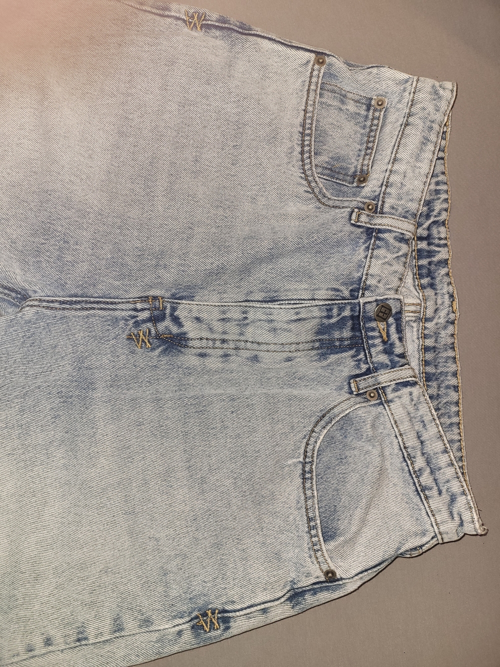 Ksubi Pale Wash Straight Leg Women's Jeans - Picture 2 of 7